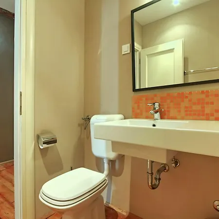 Angelo D'oro Silva *