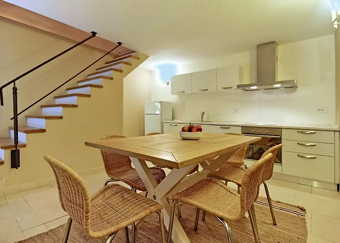 Dimore Holiday Home Silva * Ρόβινι